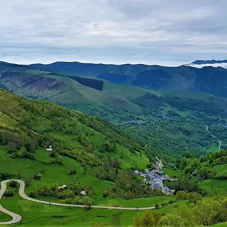 Apartment A La Montagne Avec Vue Imprenable Gouaux-de-Larboust