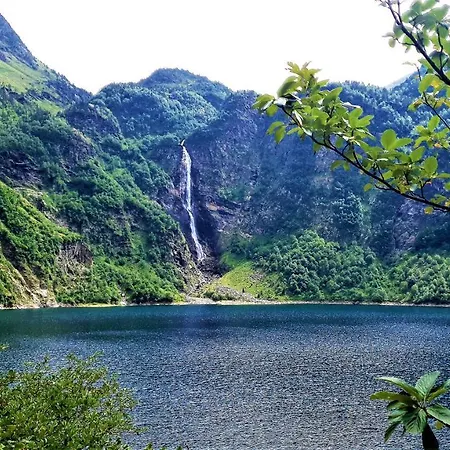 A La Montagne Avec Vue Imprenable アパート